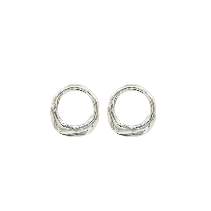 Round ‘Oyster’ Stud Earrings in Sterling Silver