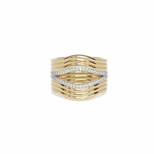Berceau Huit Gold and Diamond Ring