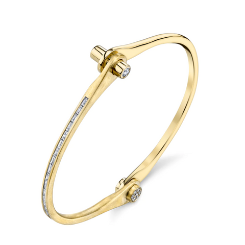 Undercover Gold Handcuff Bracelet in Metallic | Lyst